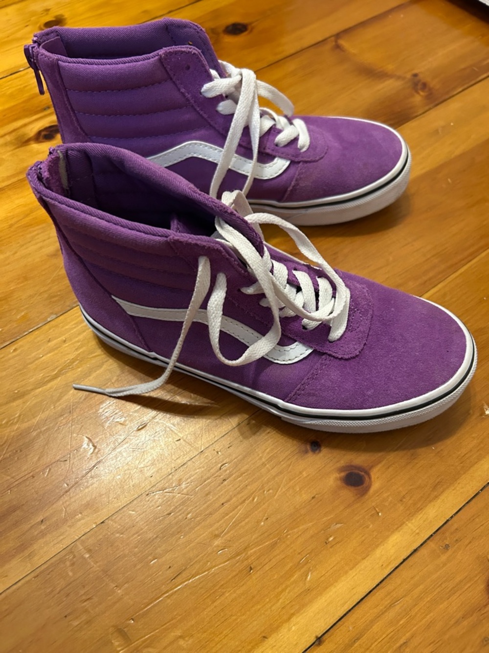 Vans Purple High-Top Sz 3 Youth Sneakers with White Stripe detailing